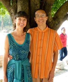 Vivienne with Mingtong in China